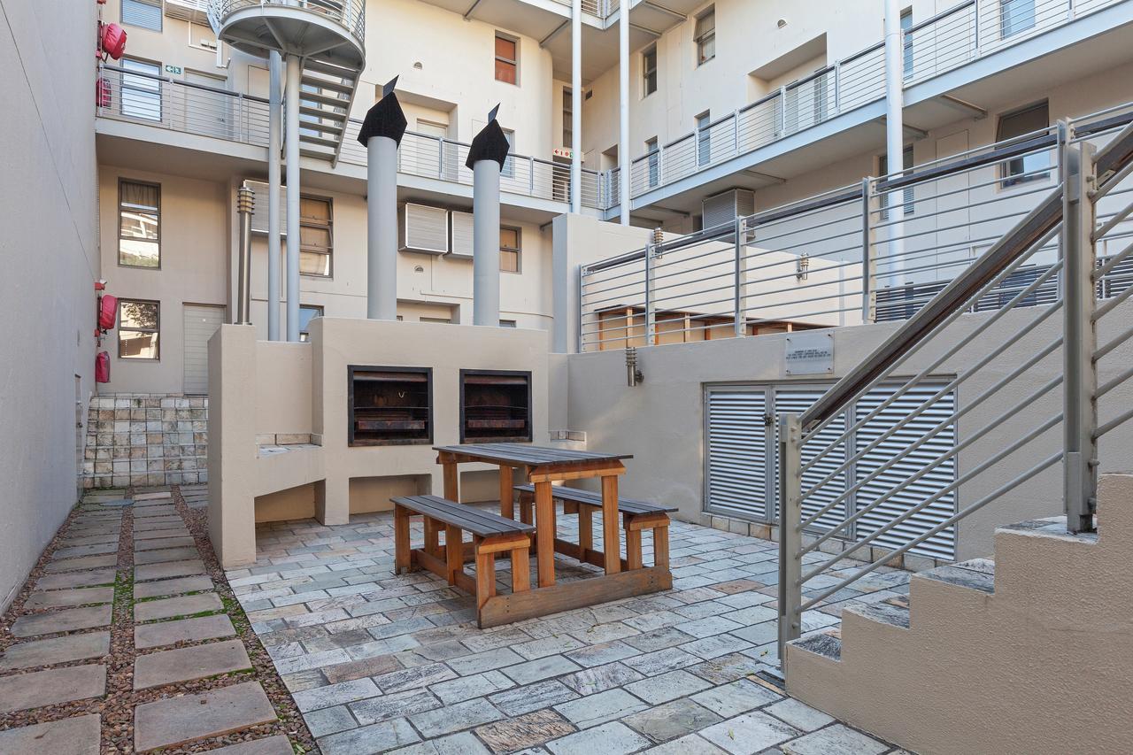 Soho On Strand A6 By Ctha Cape Town Exterior photo